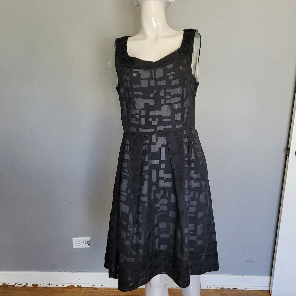Teenflo Geometric Overlay Dress, VGUC, Size 8